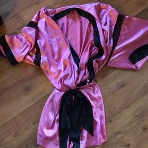 Robe silk